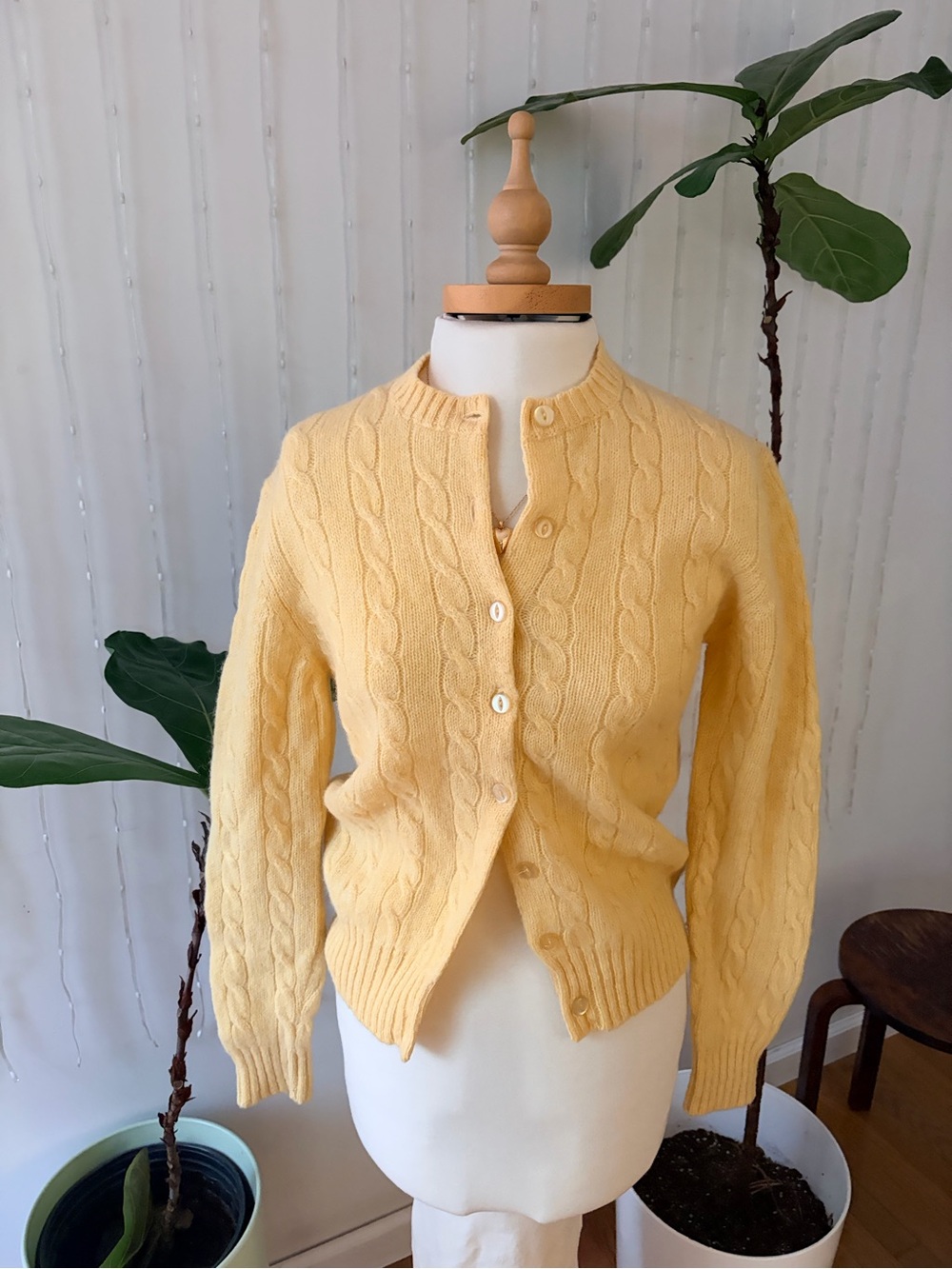 Vintage 1970s Jos. A. Bank Butter Yellow Sweater | Hand Frame Knitted